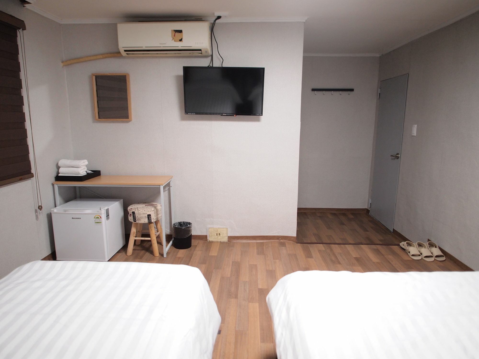 Hostel Gaon Sinchon Seul Exterior foto